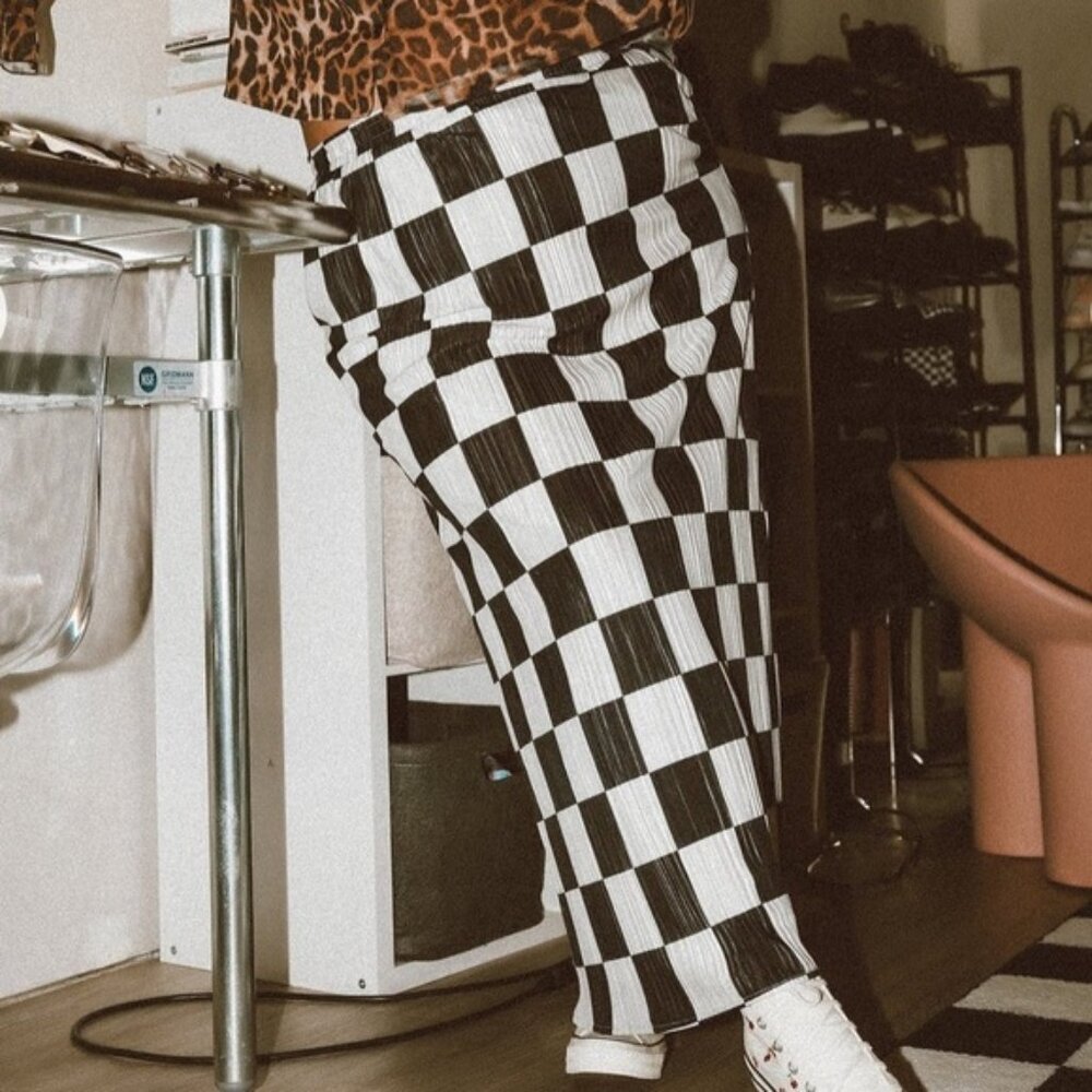 ✨BNWT - Dressed in LALA Santorini Midi Plisse Skirt in Black + White Check 3XL✨